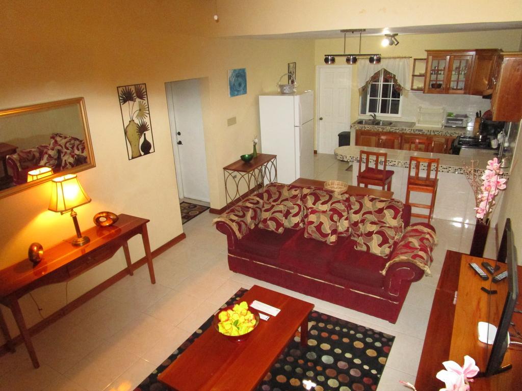 The Residence Portmore Apartments Экстерьер фото